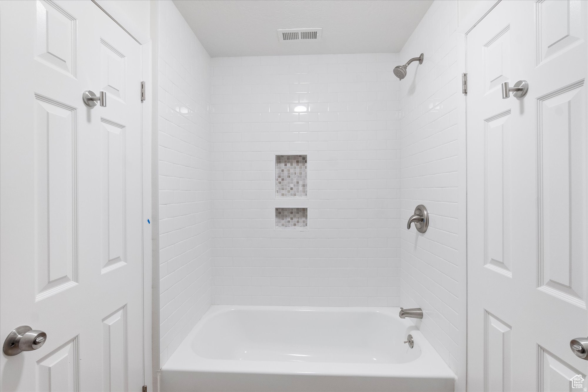 SPRING OAKS - Residential