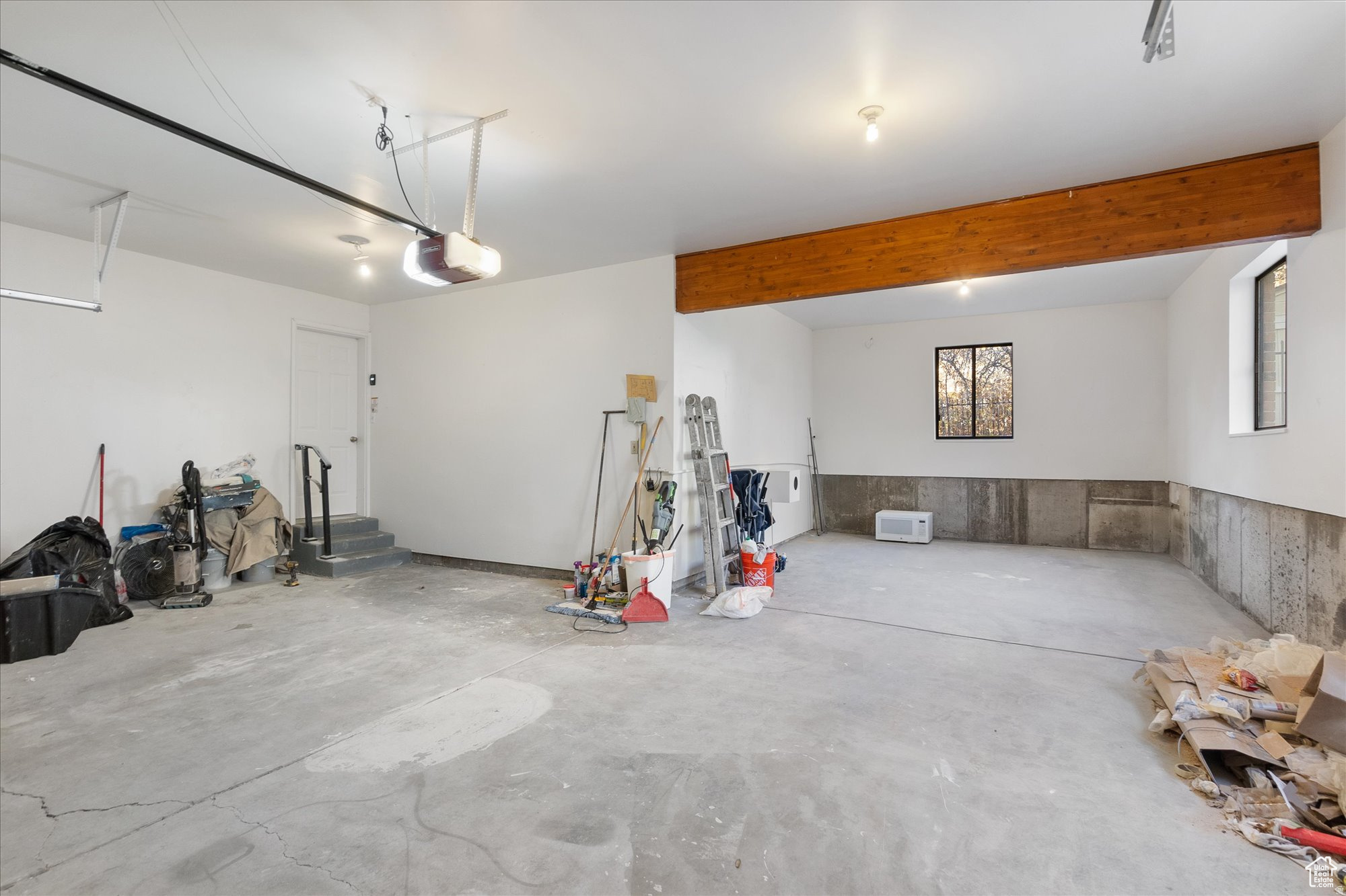 SPRING OAKS - Residential