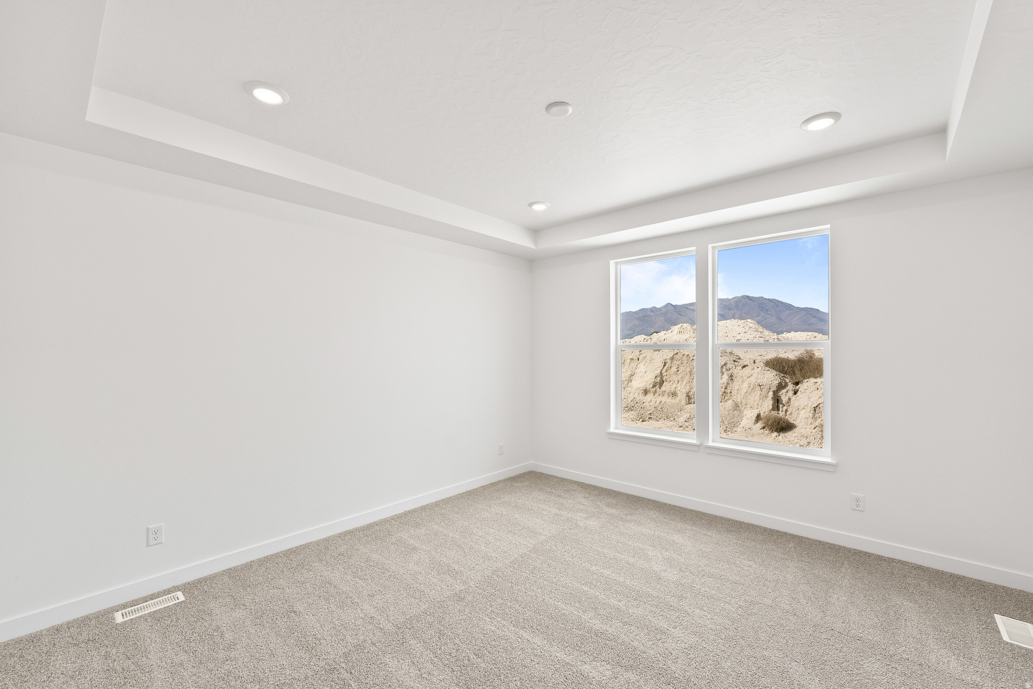 PONY EXPRESS ESTATES - Residential