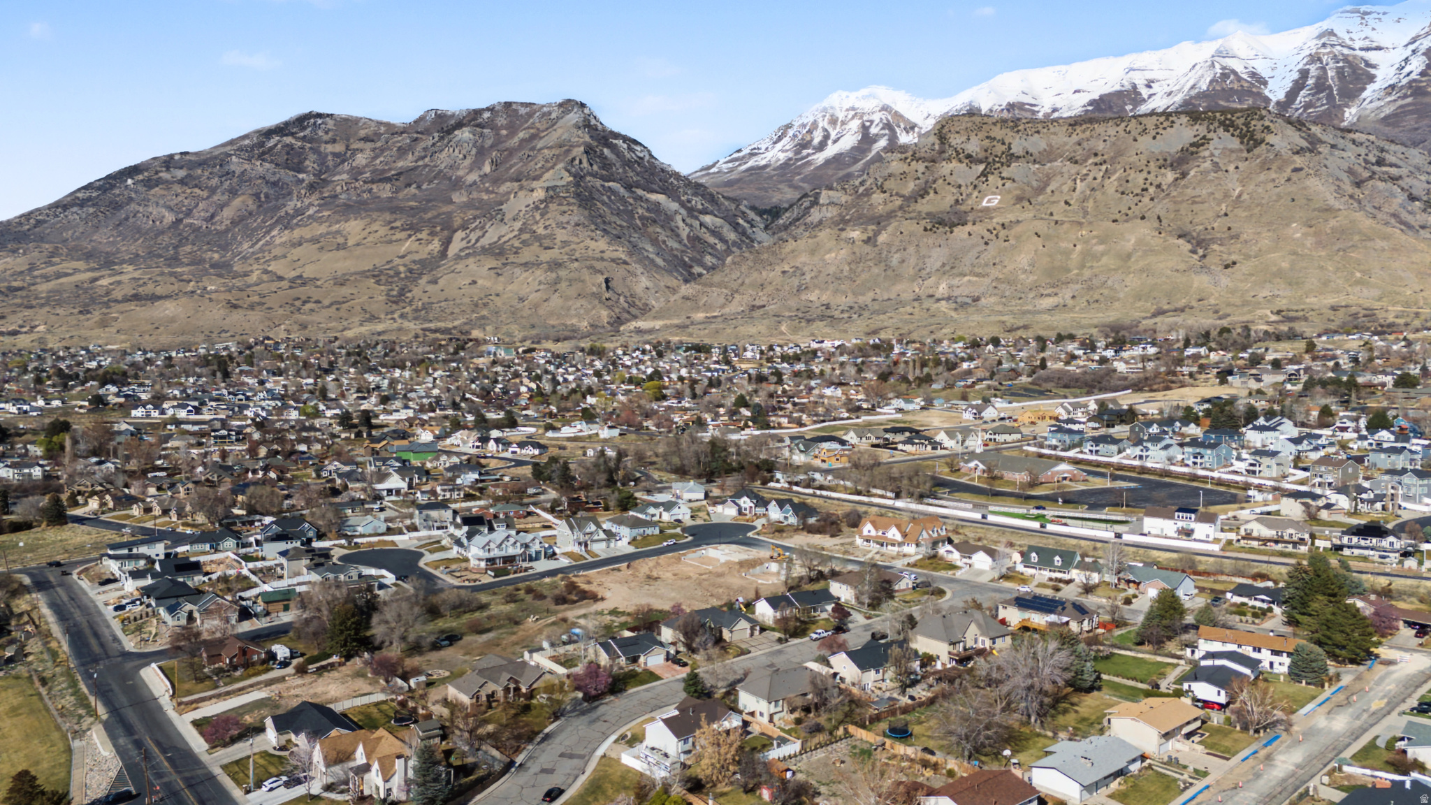 VALLEY VIEW - Residential