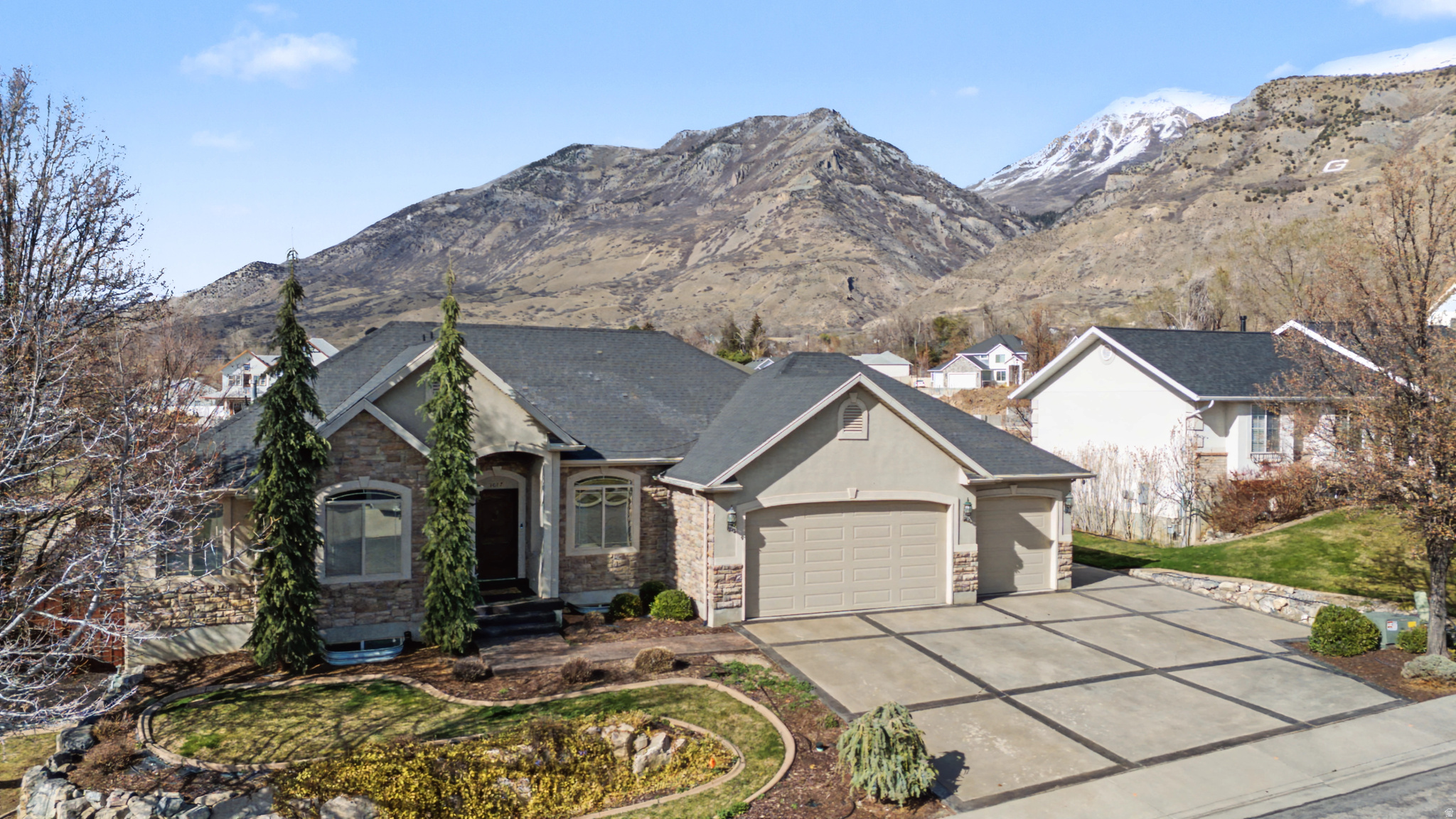 VALLEY VIEW - Residential