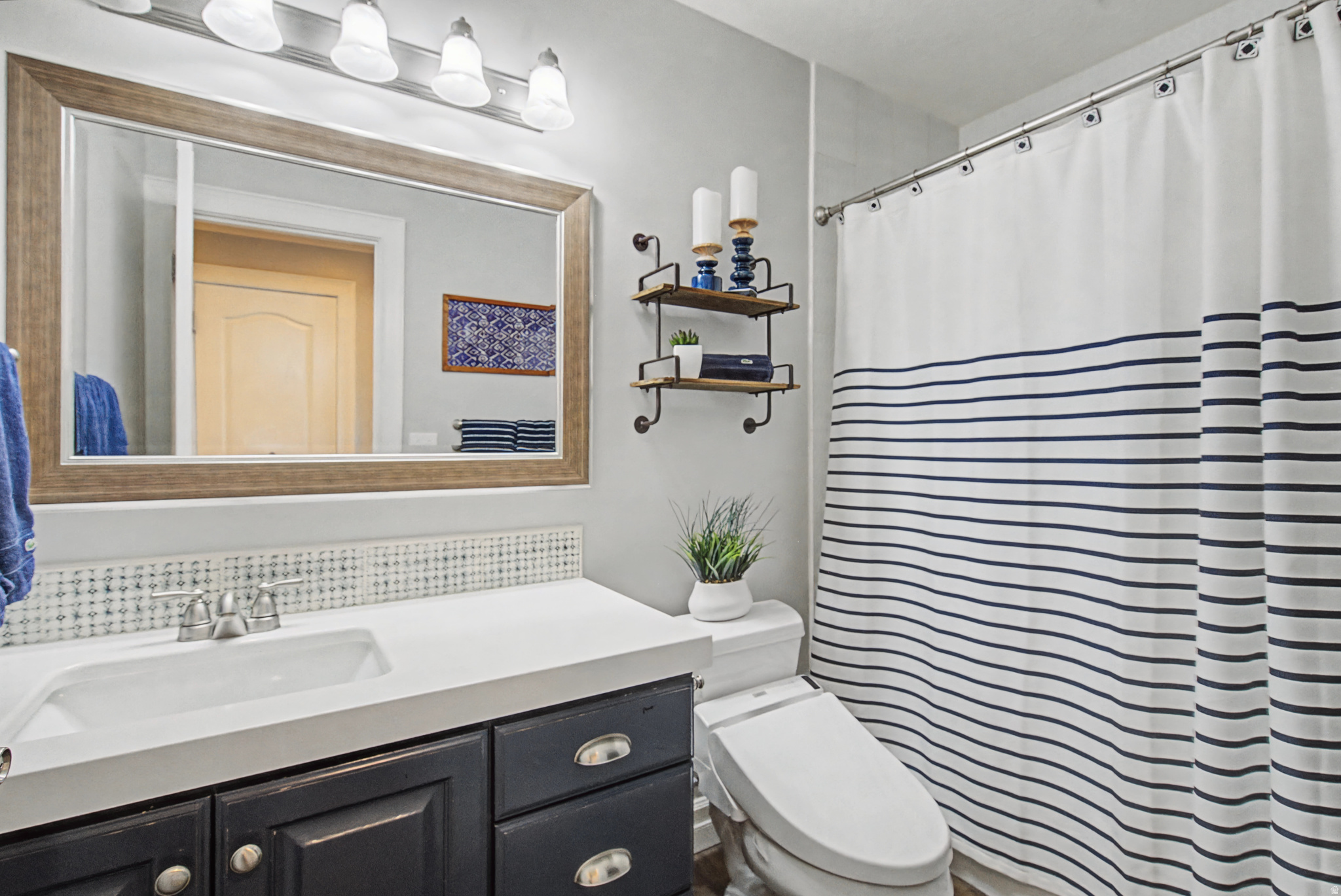 VALLEY VIEW - Residential