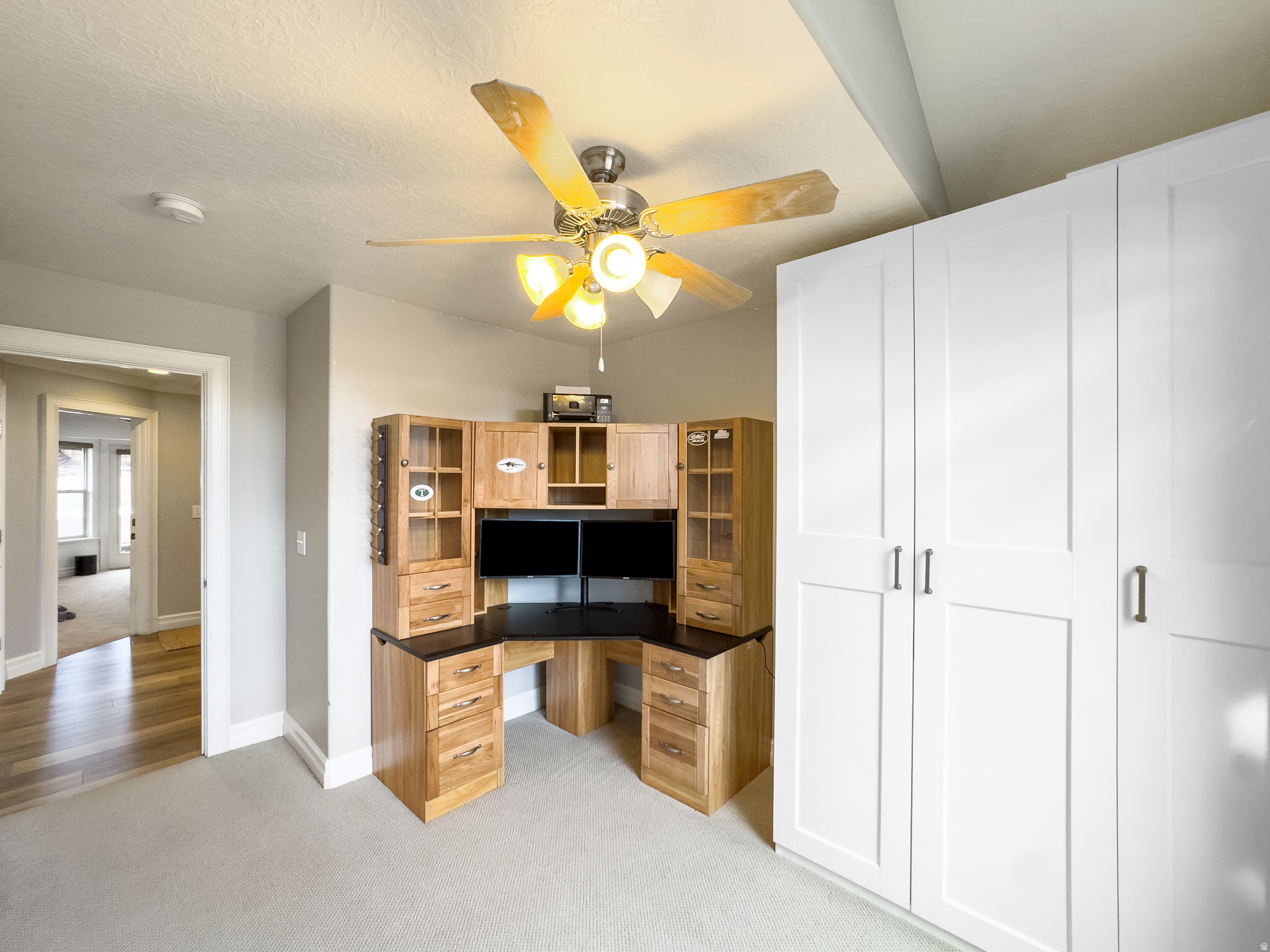 VALLEY VIEW - Residential