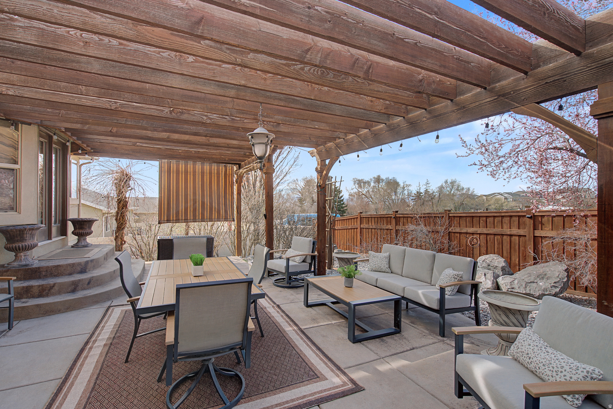 VALLEY VIEW - Residential