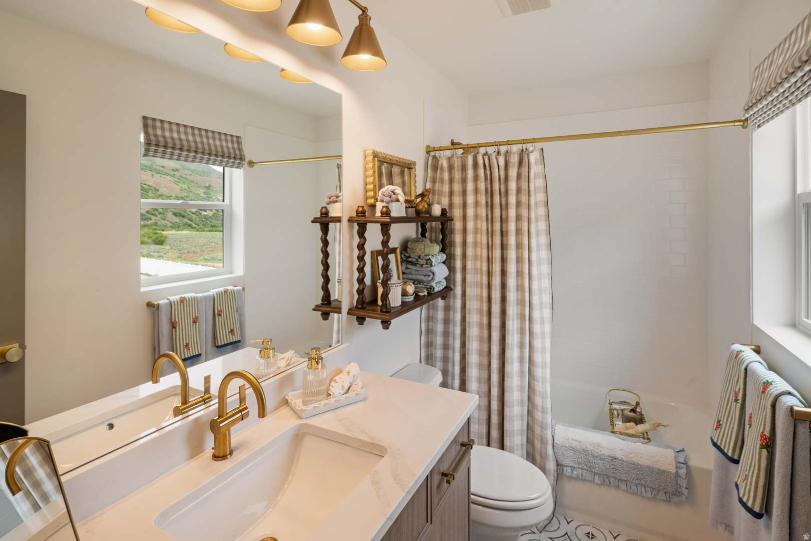 HARMONY RIDGE - Residential