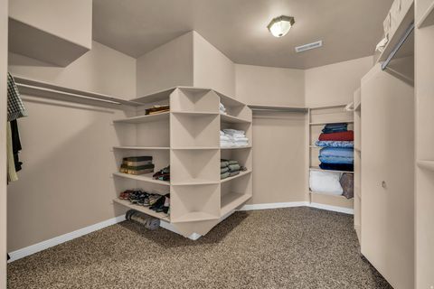 Tiny photo for 806 N 2500 W, Hurricane, UT 84737 (MLS # 2127551)