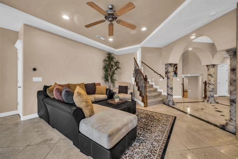 Tiny photo for 806 N 2500 W, Hurricane, UT 84737 (MLS # 2127551)