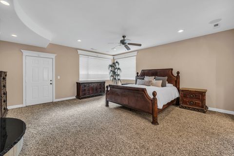 Tiny photo for 806 N 2500 W, Hurricane, UT 84737 (MLS # 2127551)