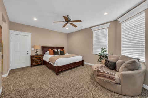 Tiny photo for 806 N 2500 W, Hurricane, UT 84737 (MLS # 2127551)