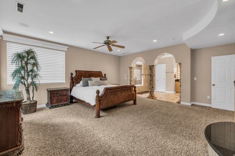 Tiny photo for 806 N 2500 W, Hurricane, UT 84737 (MLS # 2127551)