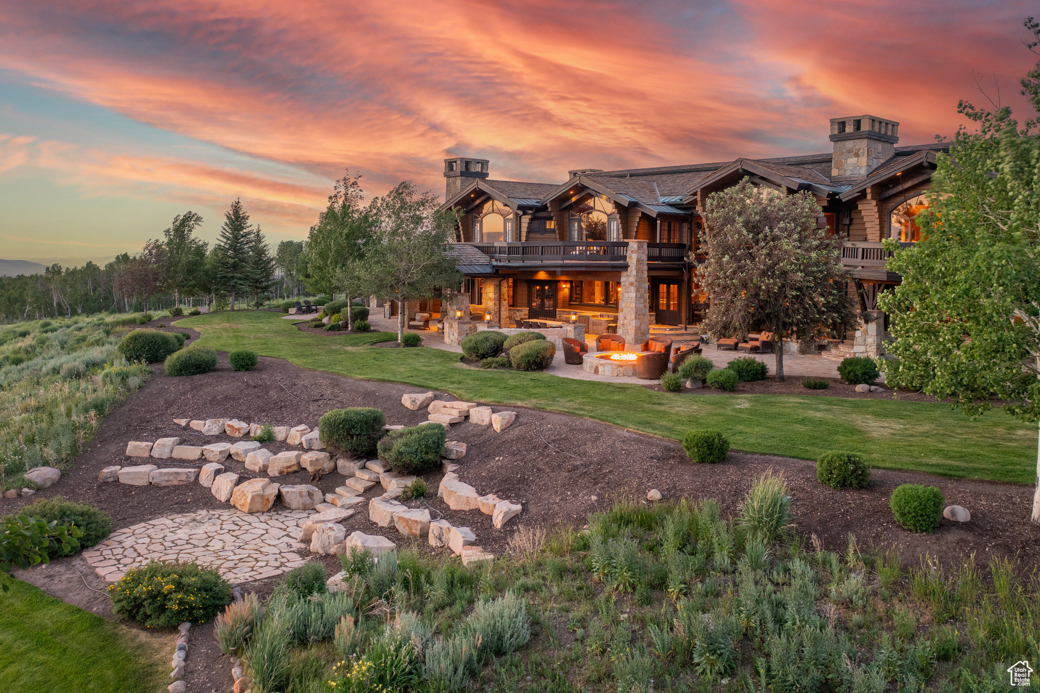 WOLF CREEK RANCH - Residential