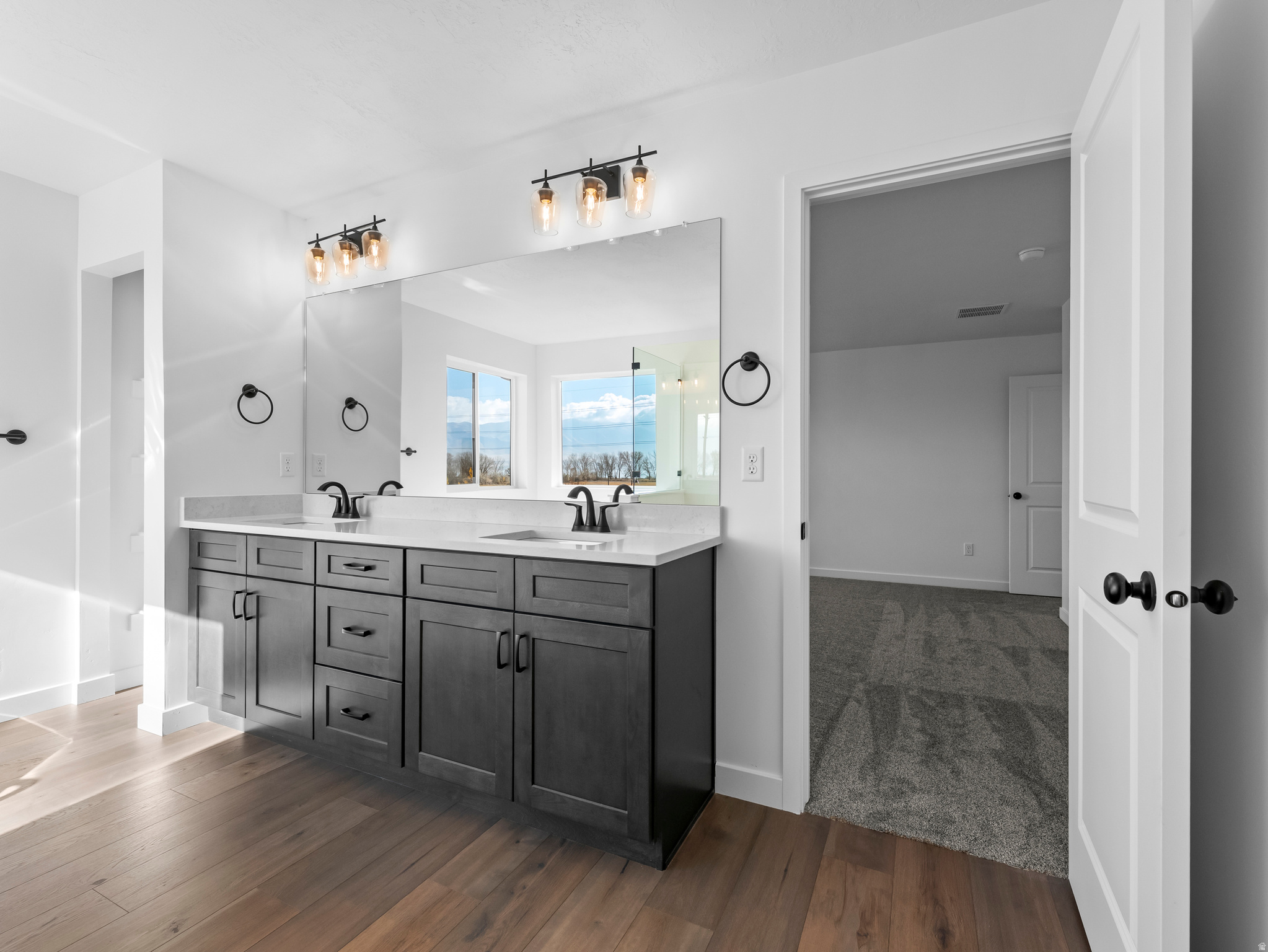 FREEDOM VIEW COVE - Residential