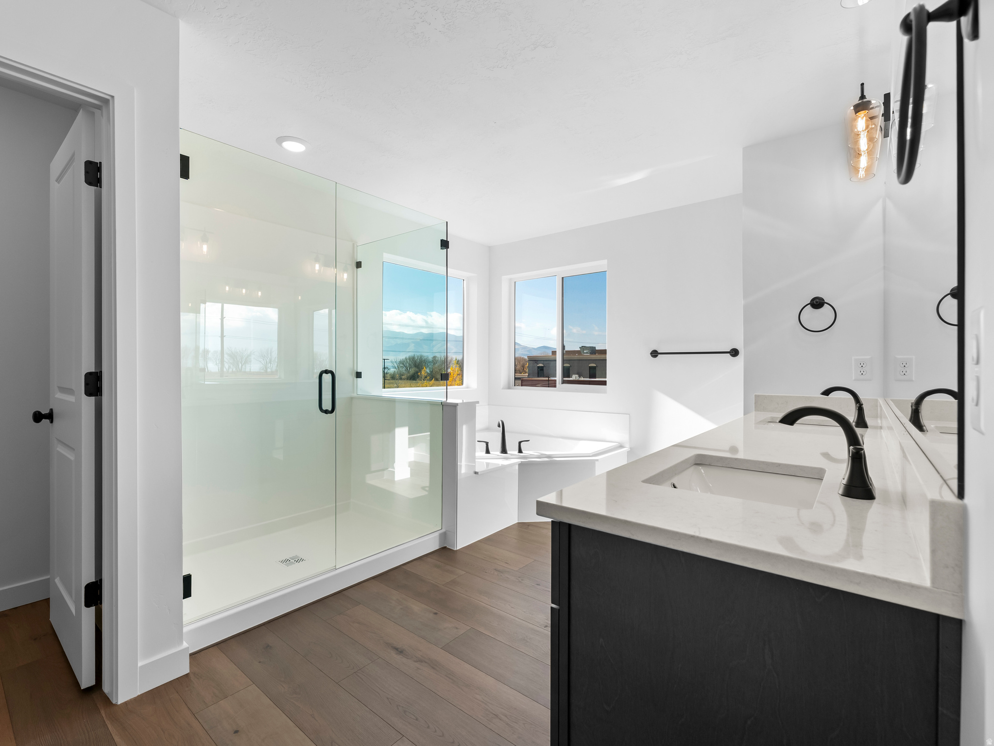 FREEDOM VIEW COVE - Residential