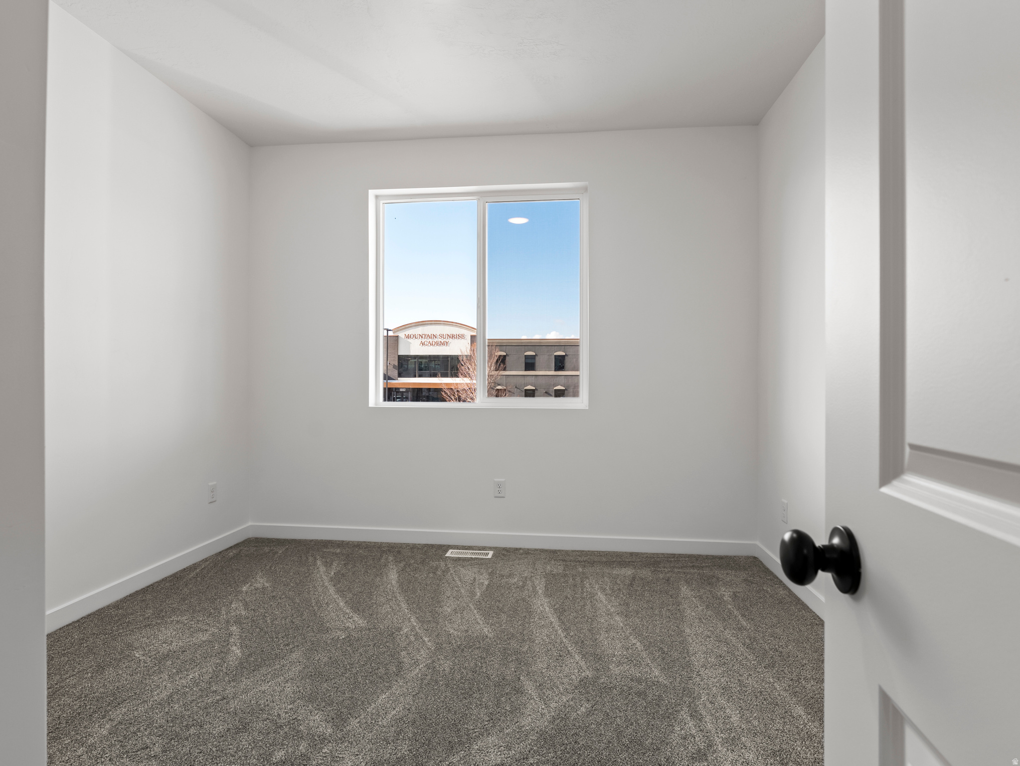 FREEDOM VIEW COVE - Residential