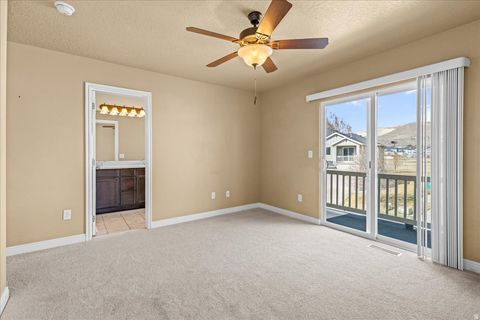 Tiny photo for 3811 N PRAIRIE GRASS DR, Lehi, UT 84048 (MLS # 2144635)