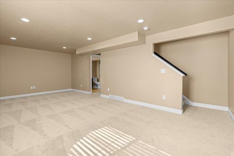 Tiny photo for 3811 N PRAIRIE GRASS DR, Lehi, UT 84048 (MLS # 2144635)