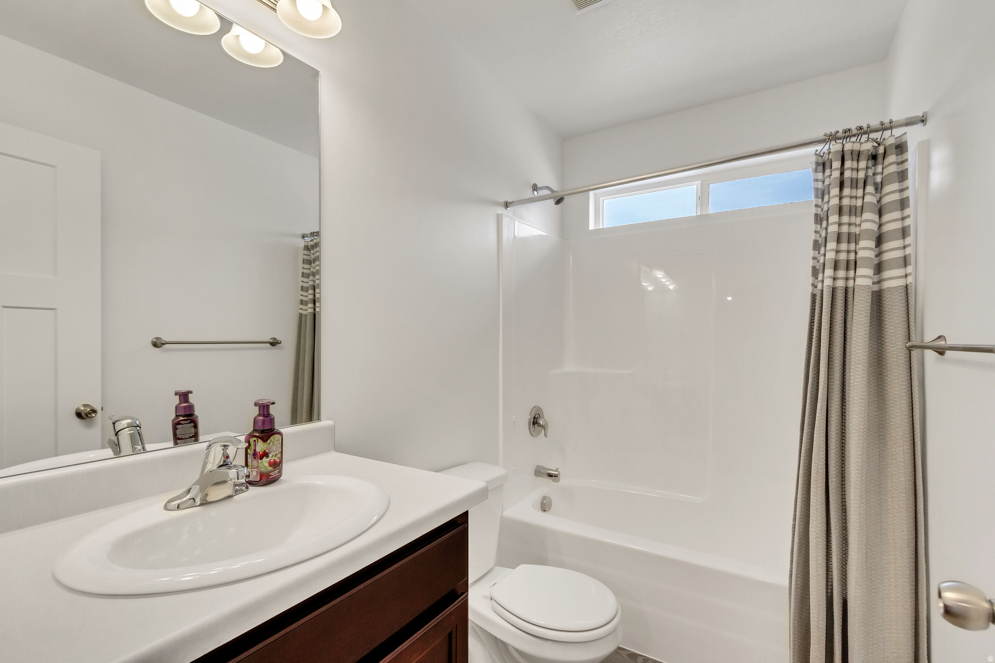 BRANDON PARK - Residential