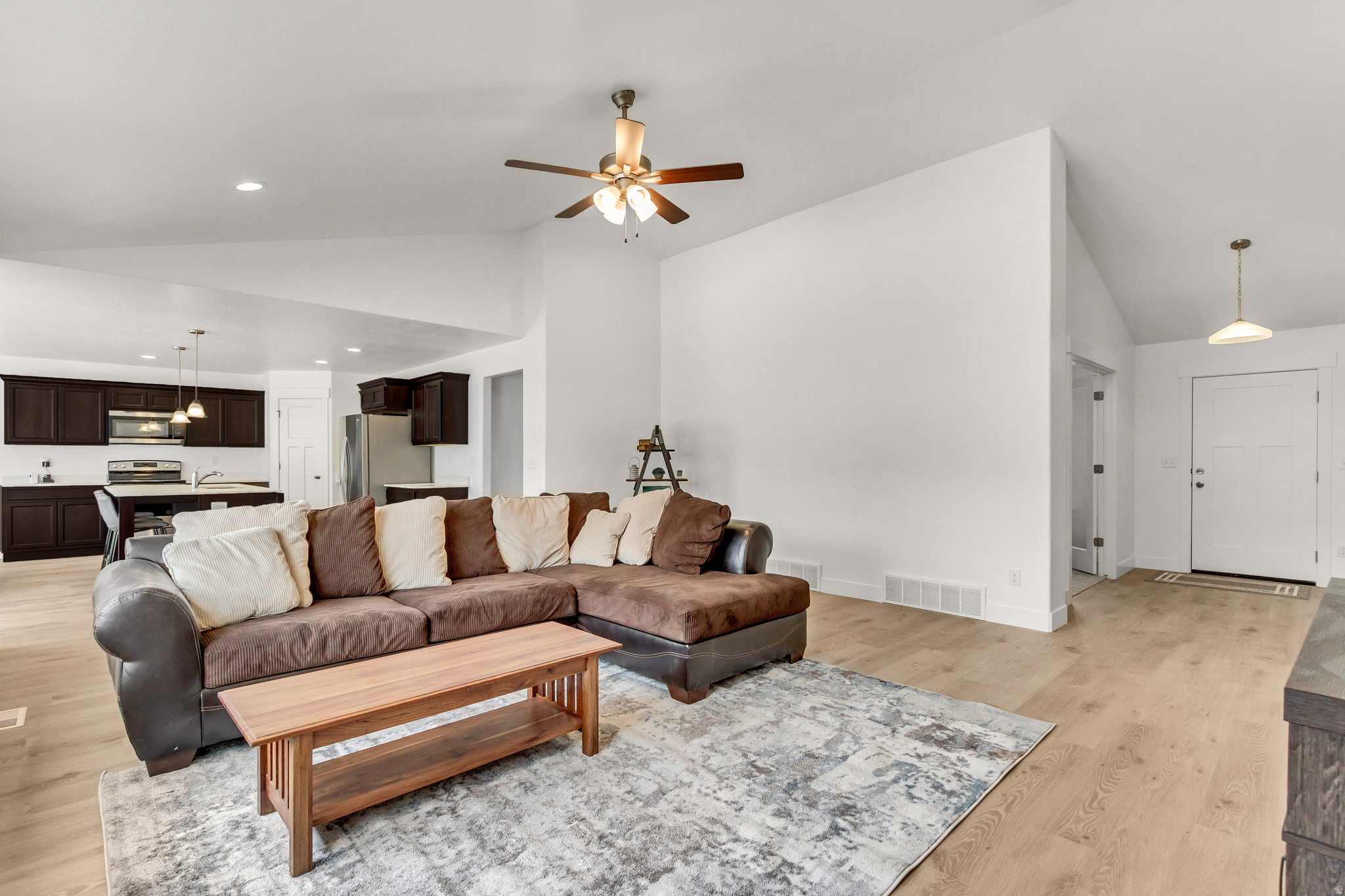 BRANDON PARK - Residential