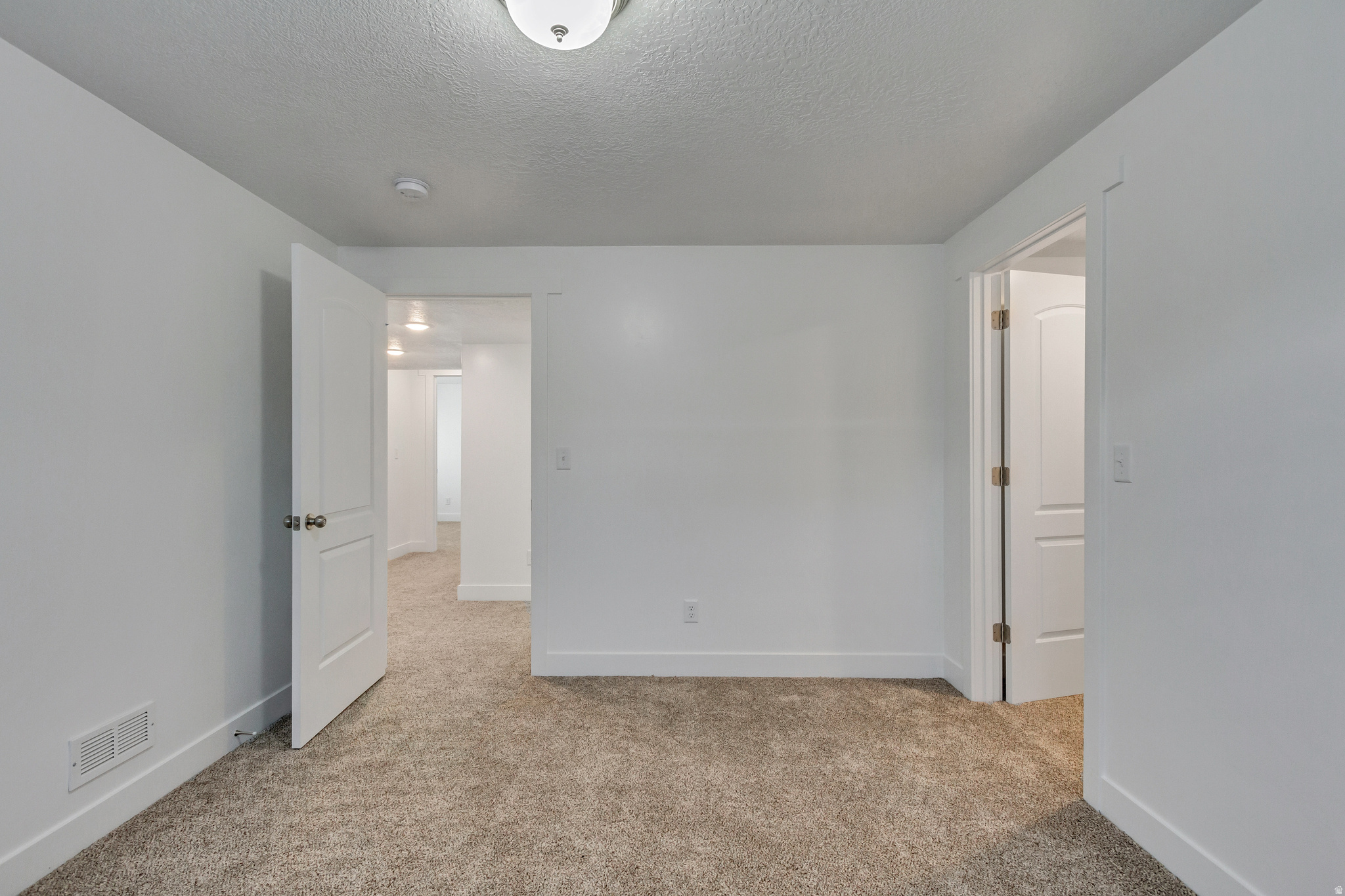 BRANDON PARK - Residential