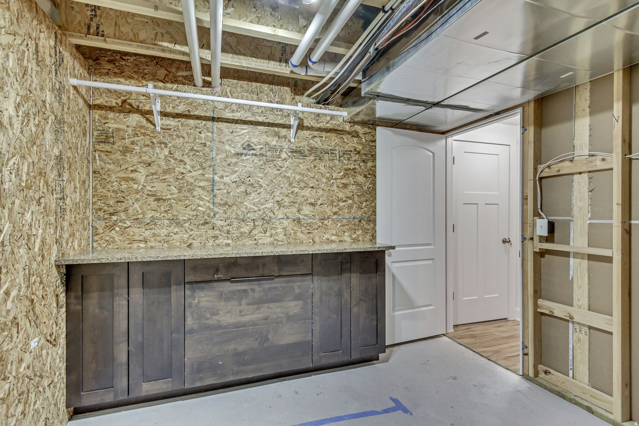 BRANDON PARK - Residential