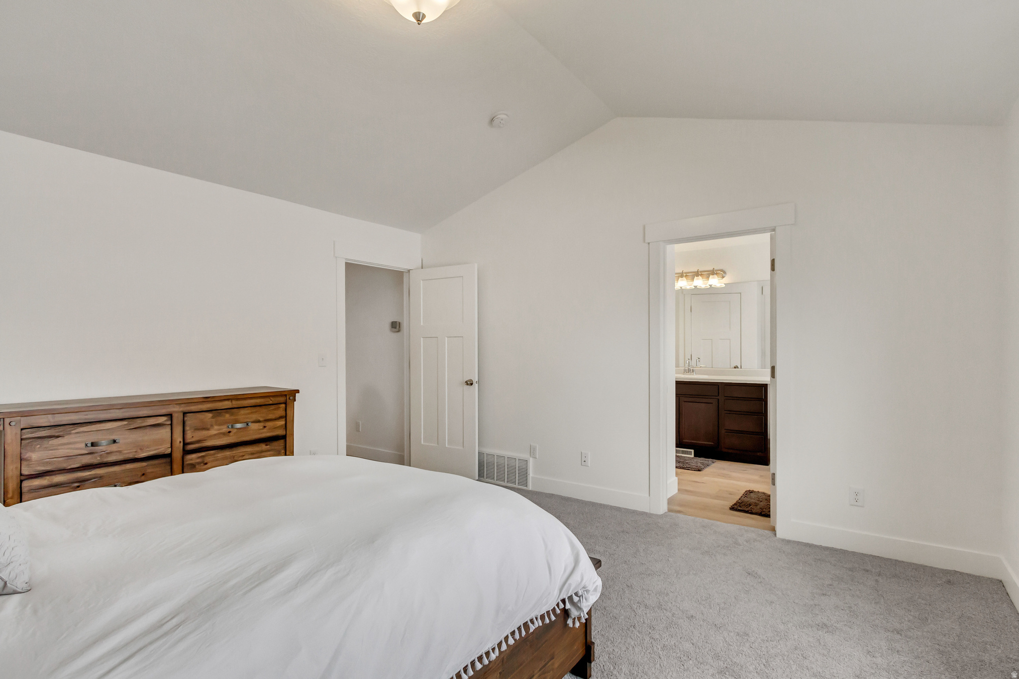 BRANDON PARK - Residential