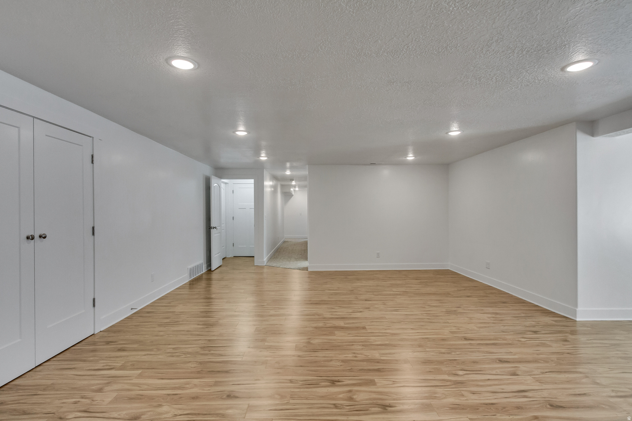 BRANDON PARK - Residential