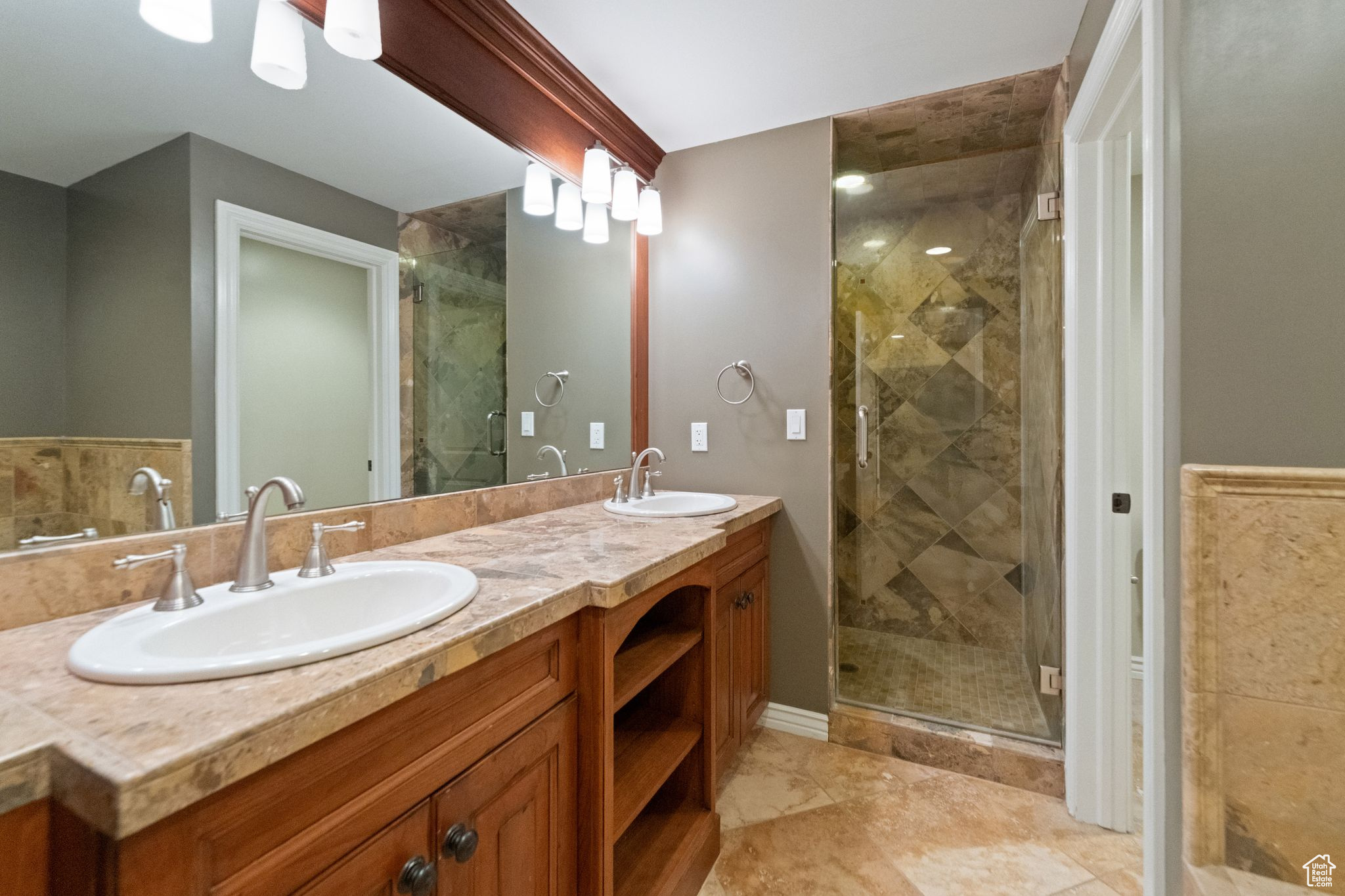 SHENANDOAH - Residential