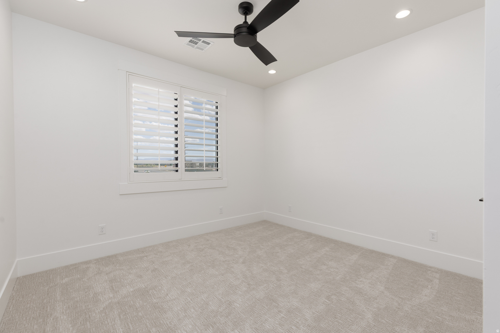 MAJESTIC FIELDS - Residential