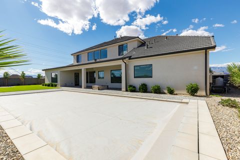 Tiny photo for 594 E PINE ST, Washington, UT 84780 (MLS # 2159101)