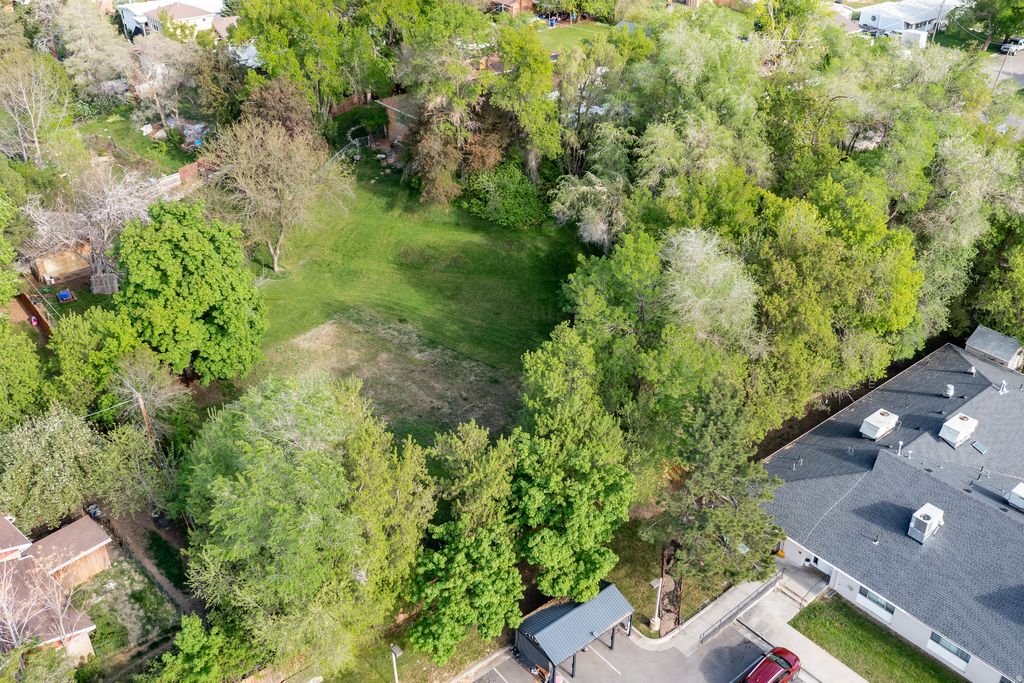 Photo of 3424 IOWA AVE, Ogden, UT 84403 (MLS # 2153097)