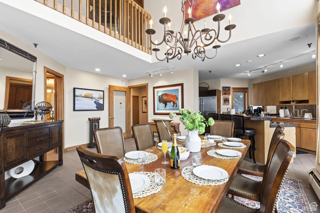 THE PINNACLE AT DEER VALLEY - Residential