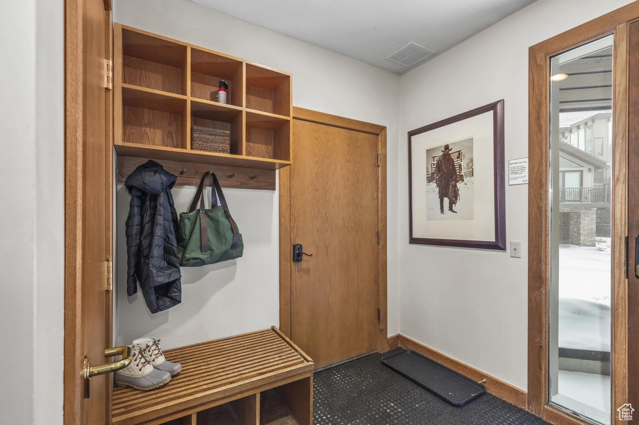 THE PINNACLE AT DEER VALLEY - Residential