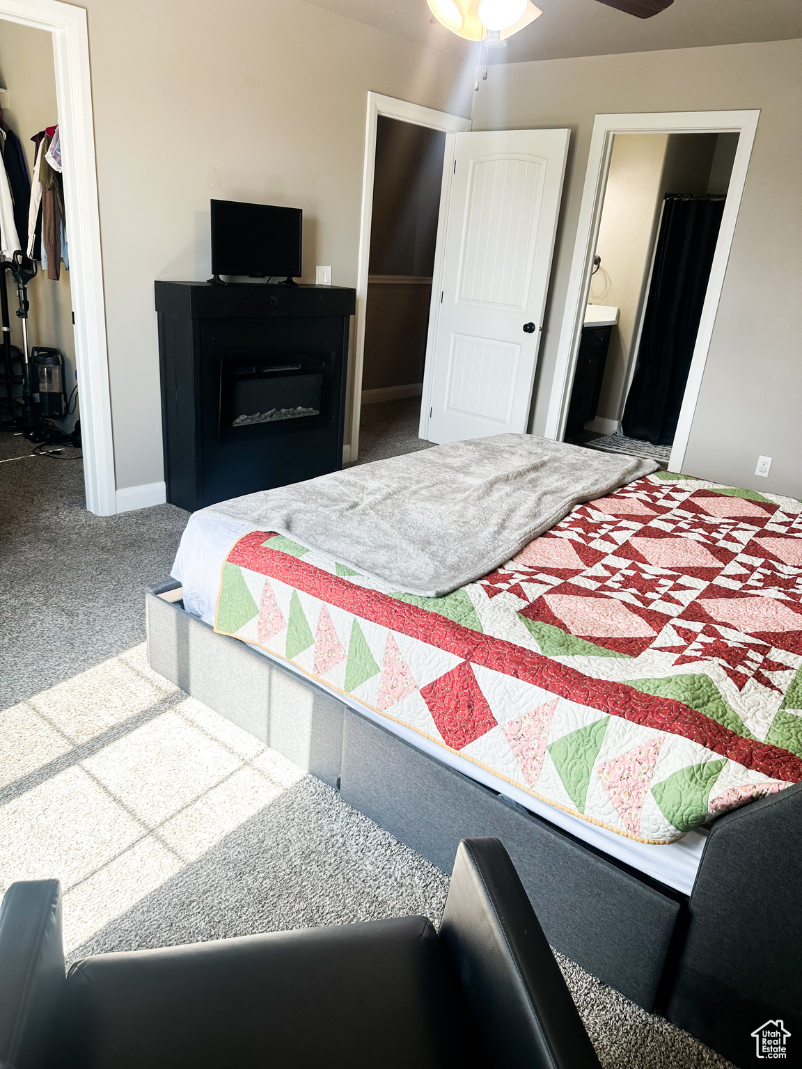 THE FIELDS - Residential