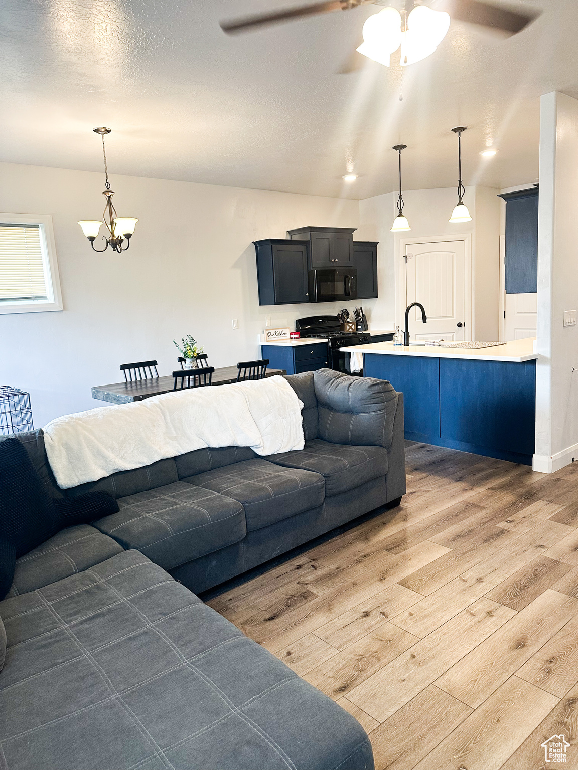 THE FIELDS - Residential