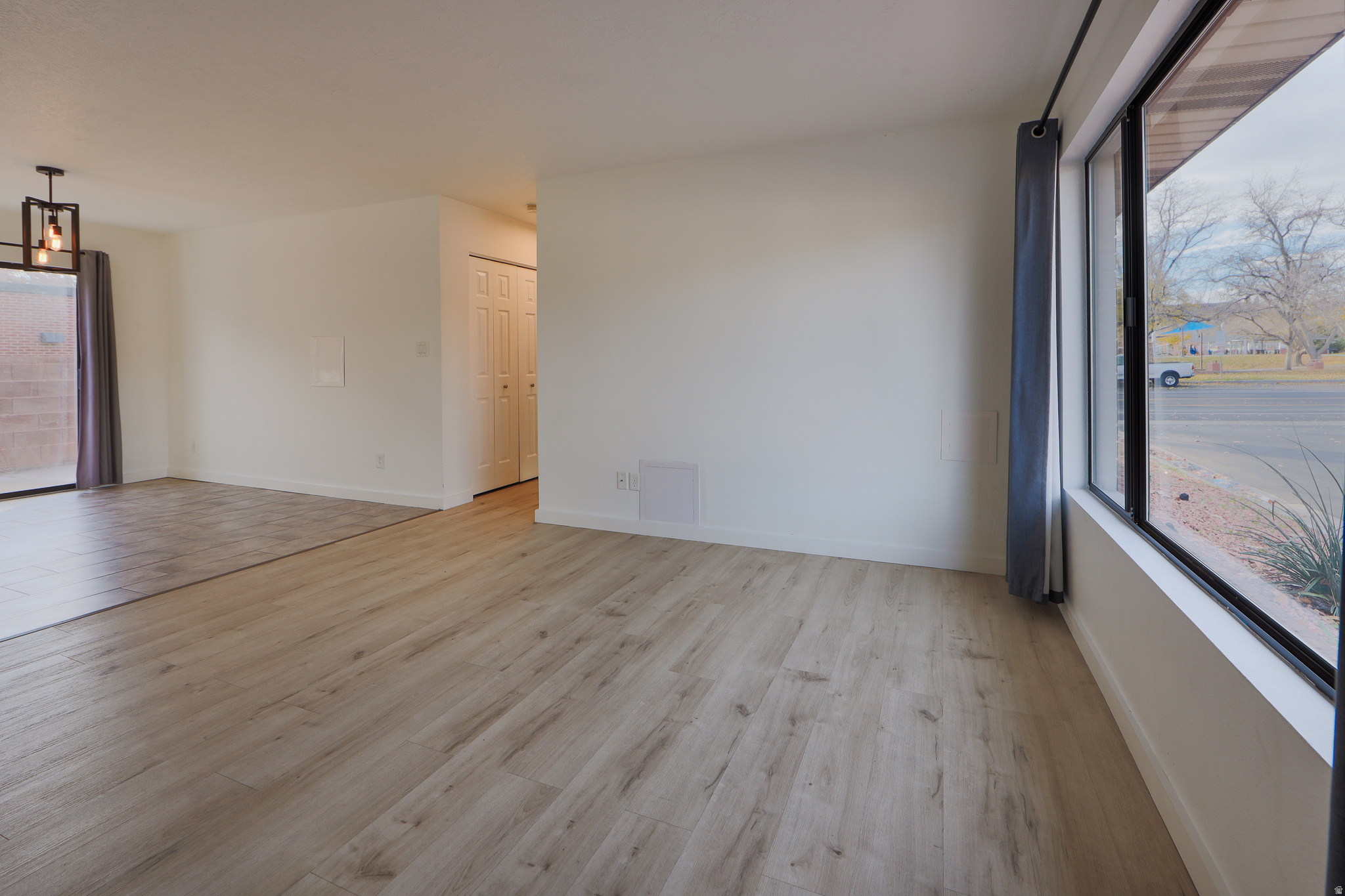 PARKWAY TH - Residential