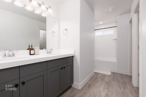 Tiny photo for 829 E 380 S, American Fork, UT 84003 (MLS # 2148972)