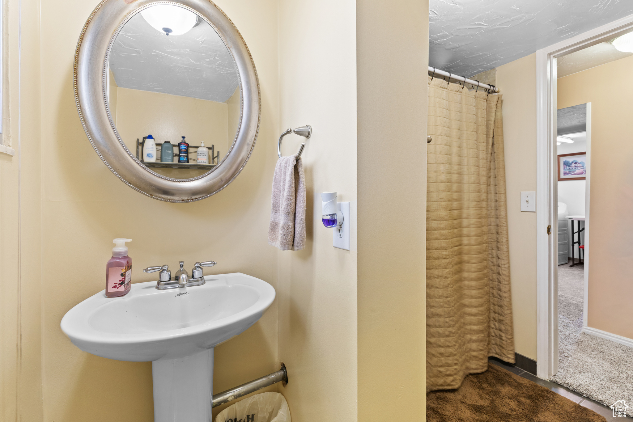 ACORD ACRES - Residential