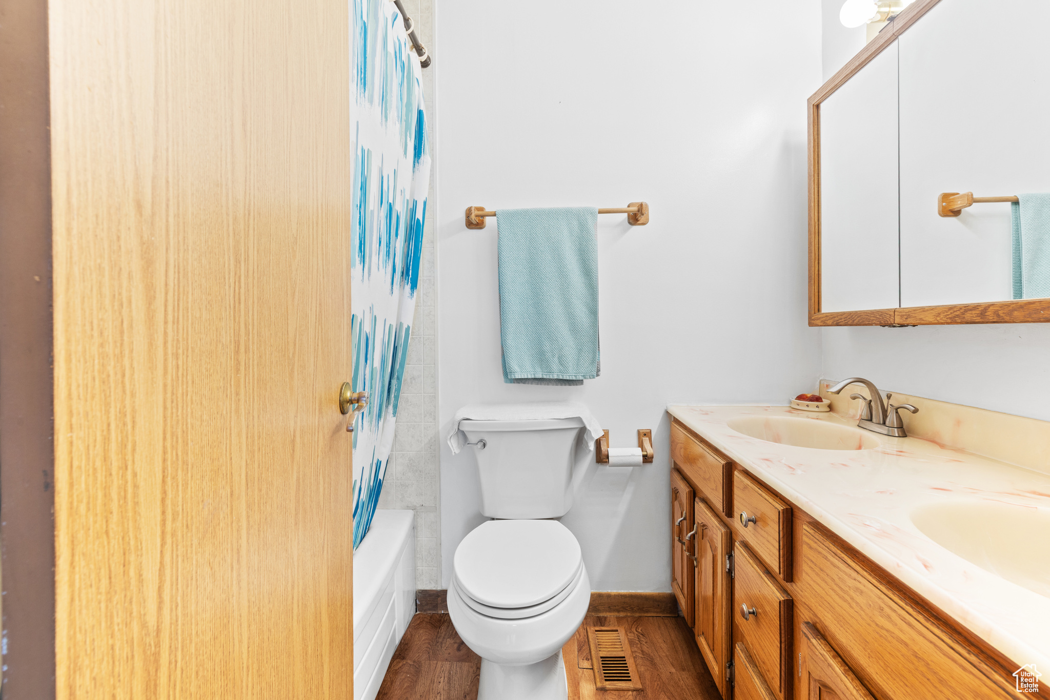 ACORD ACRES - Residential