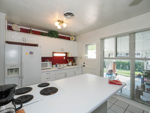 Tiny photo for 1230 W 1000 N, Salt Lake City, UT 84116 (MLS # 2177962)