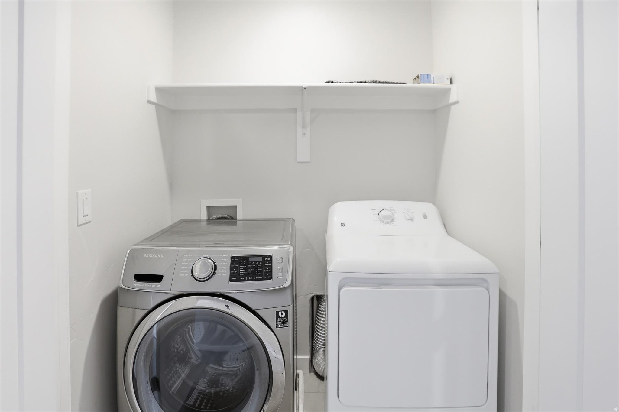 DAYBREAK - Residential