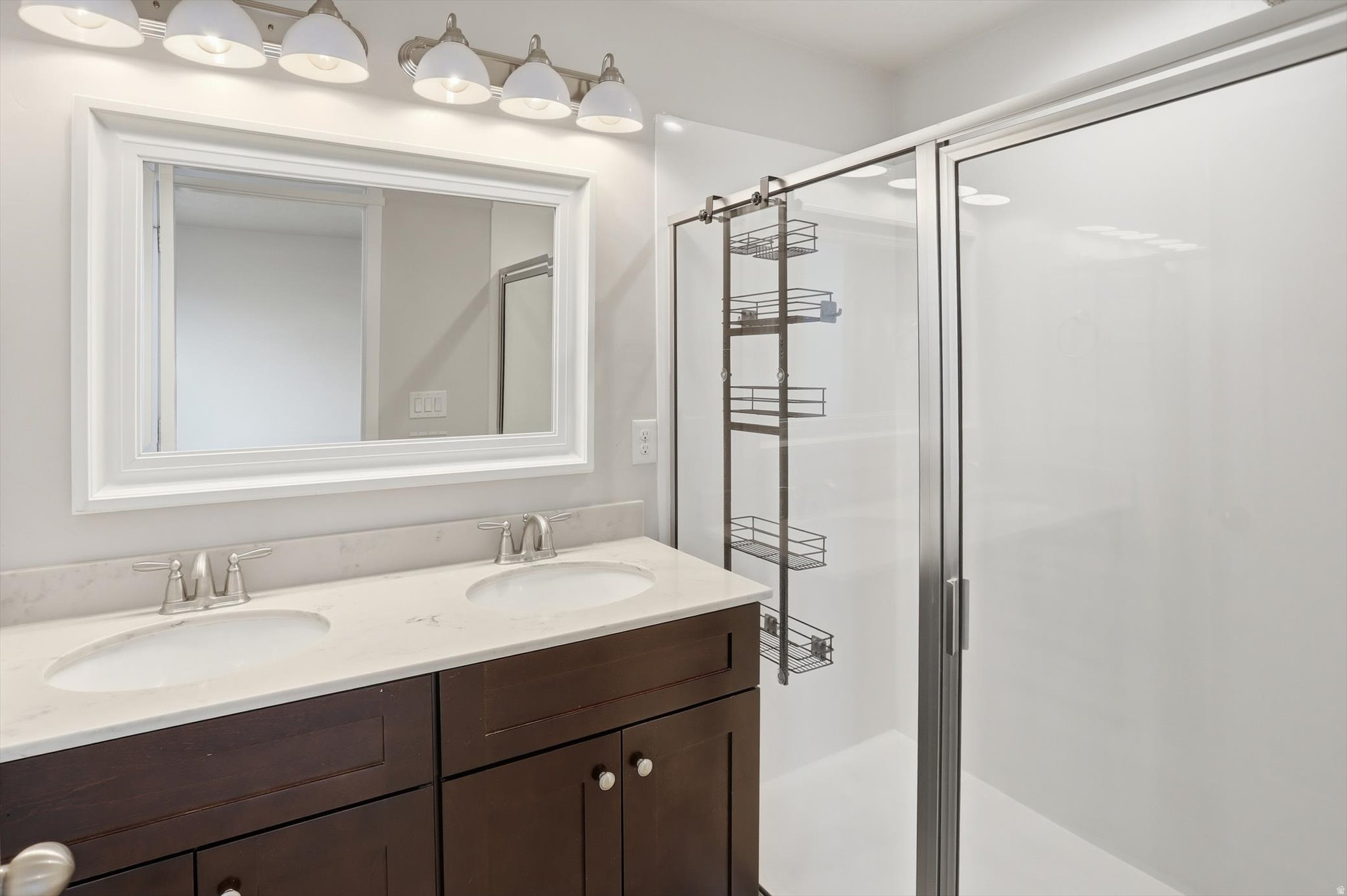 DAYBREAK - Residential