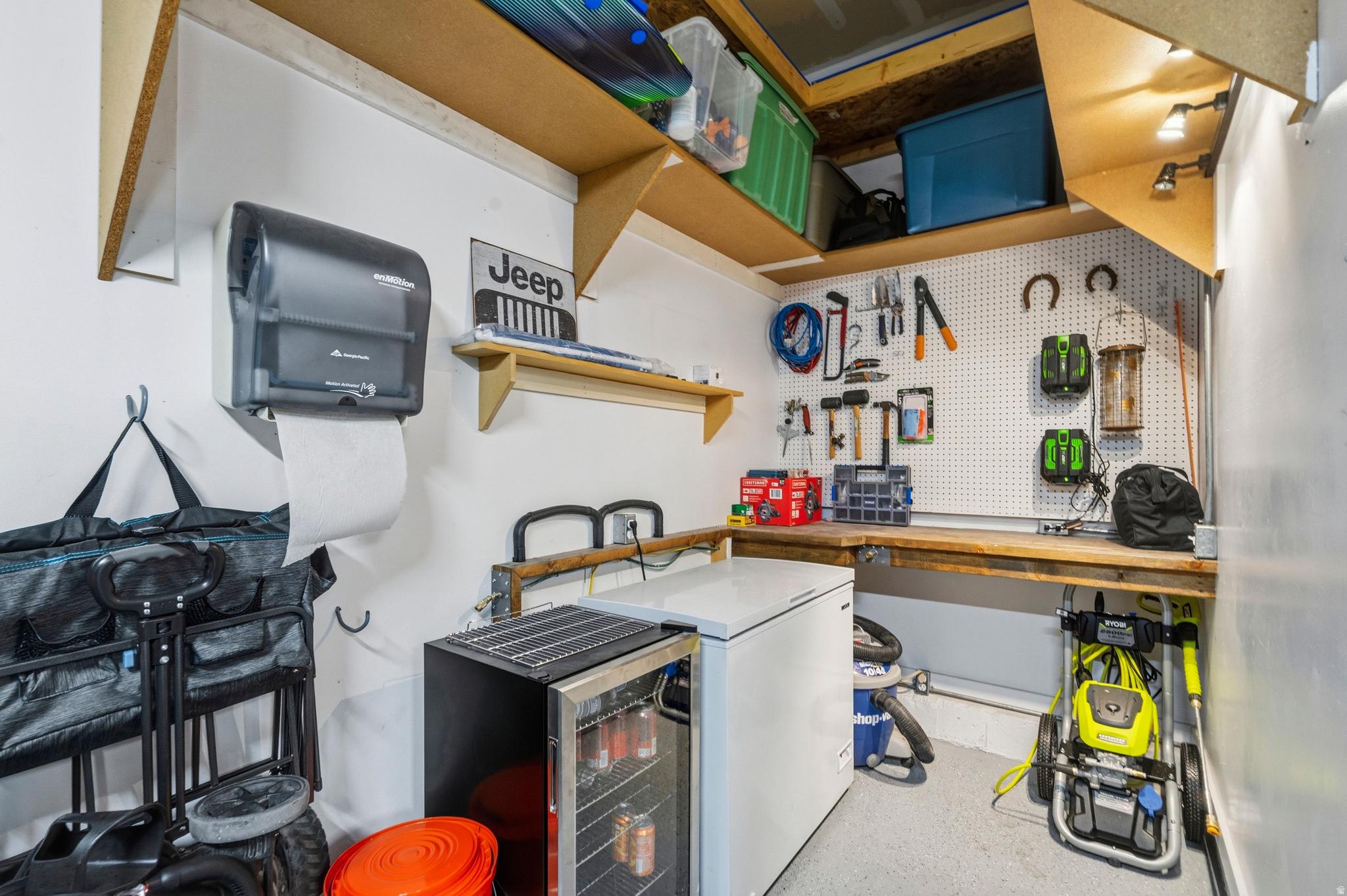 ANTHEM AT THE RANCHE - Residential