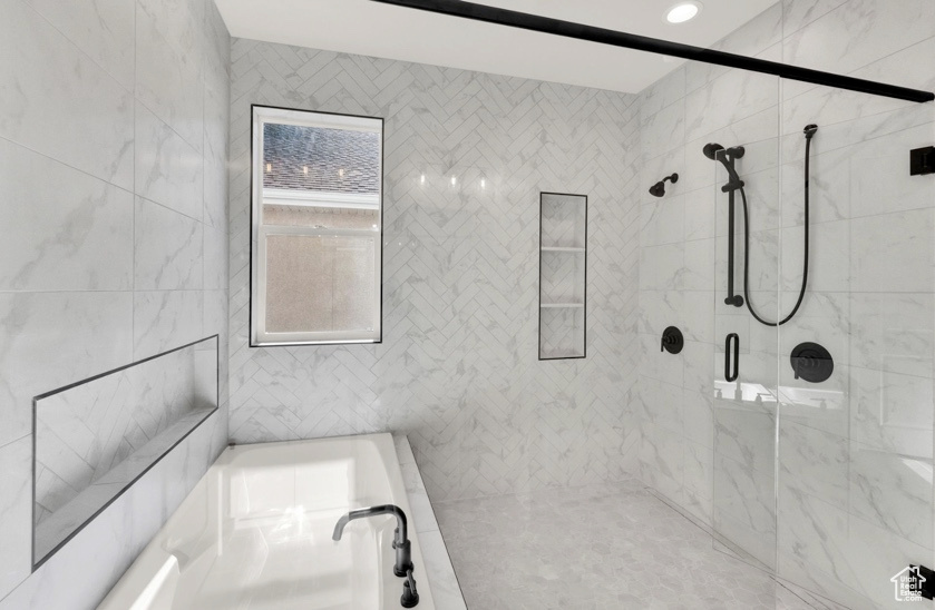 SILOS AT RIVERBEND - Residential