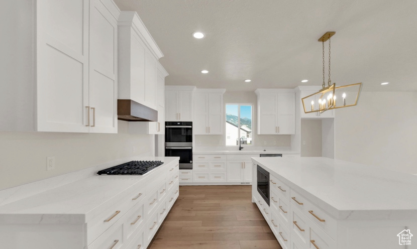 SILOS AT RIVERBEND - Residential