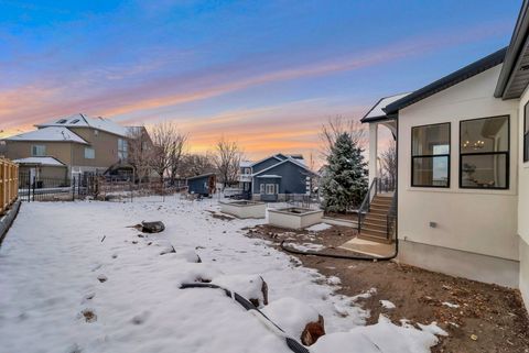 Tiny photo for 664 S WILDFLOWER CIR, North Salt Lake, UT 84054 (MLS # 2142044)
