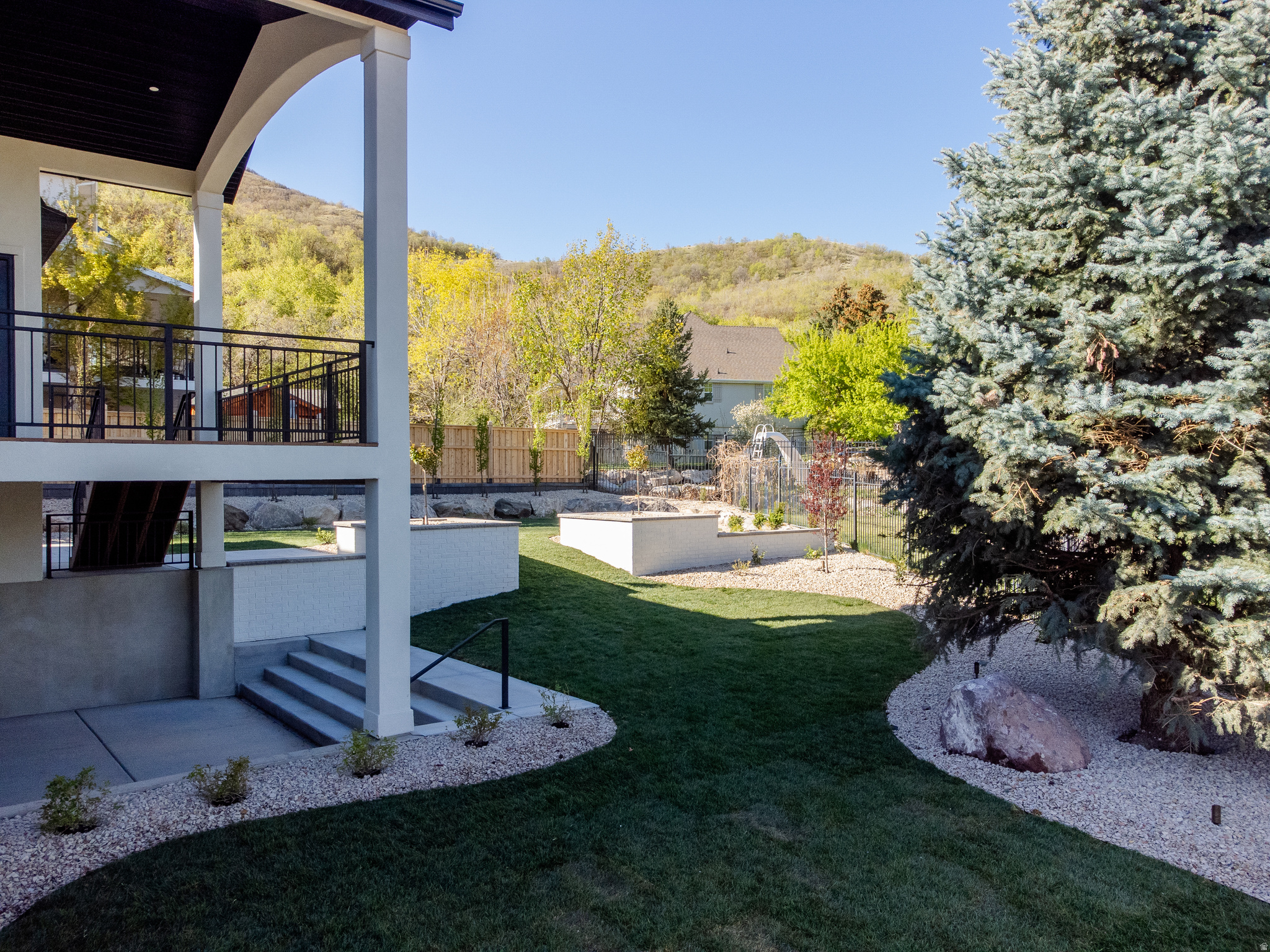 EAGLEWOOD COVE SUB - Residential