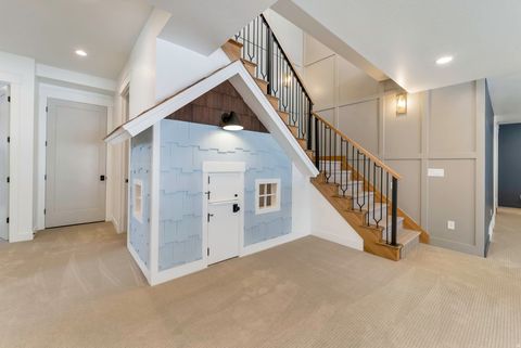 Tiny photo for 664 S WILDFLOWER CIR, North Salt Lake, UT 84054 (MLS # 2142044)