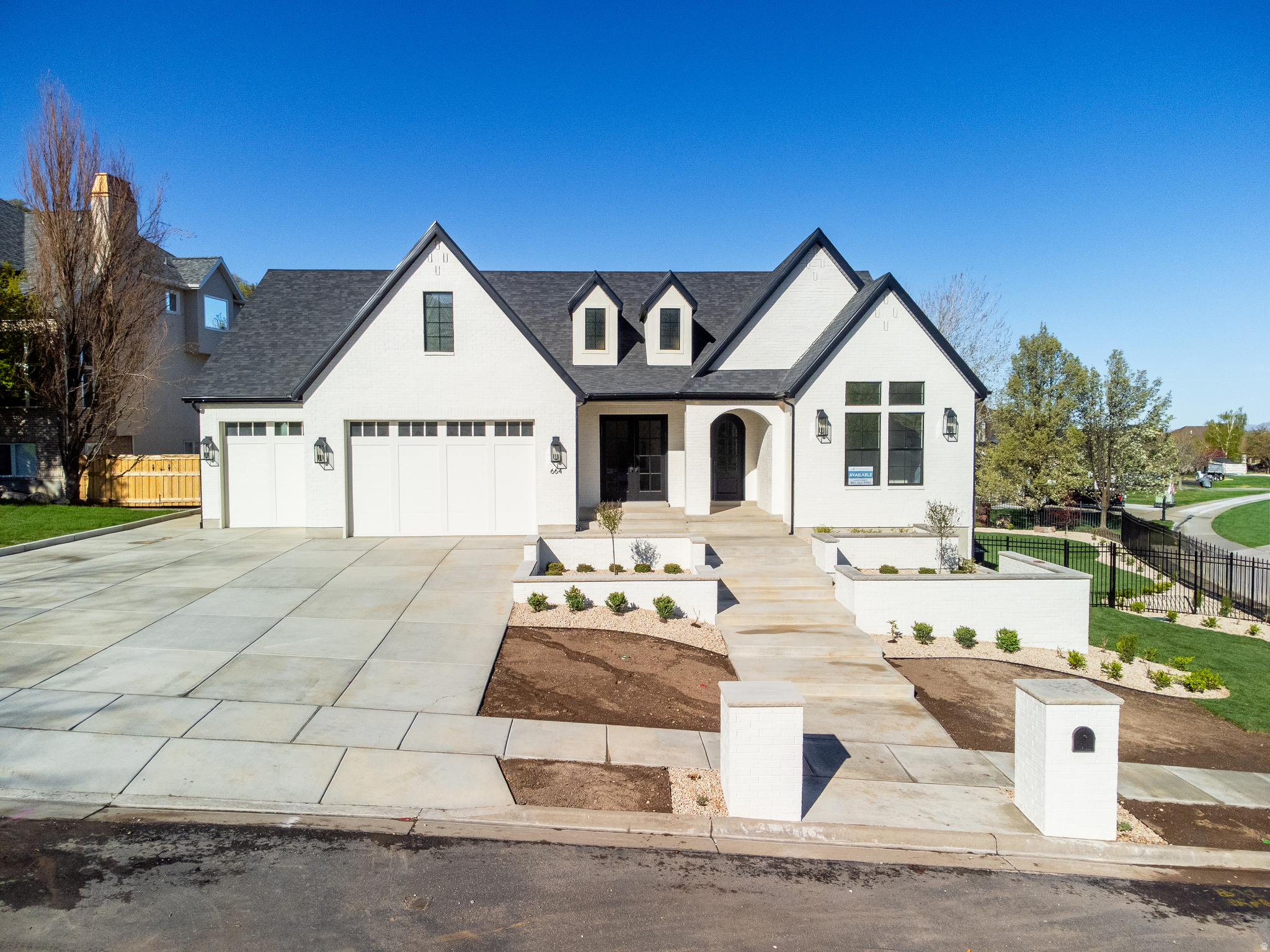 EAGLEWOOD COVE SUB - Residential