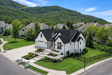 Tiny photo for 664 S WILDFLOWER CIR, North Salt Lake, UT 84054 (MLS # 2142044)