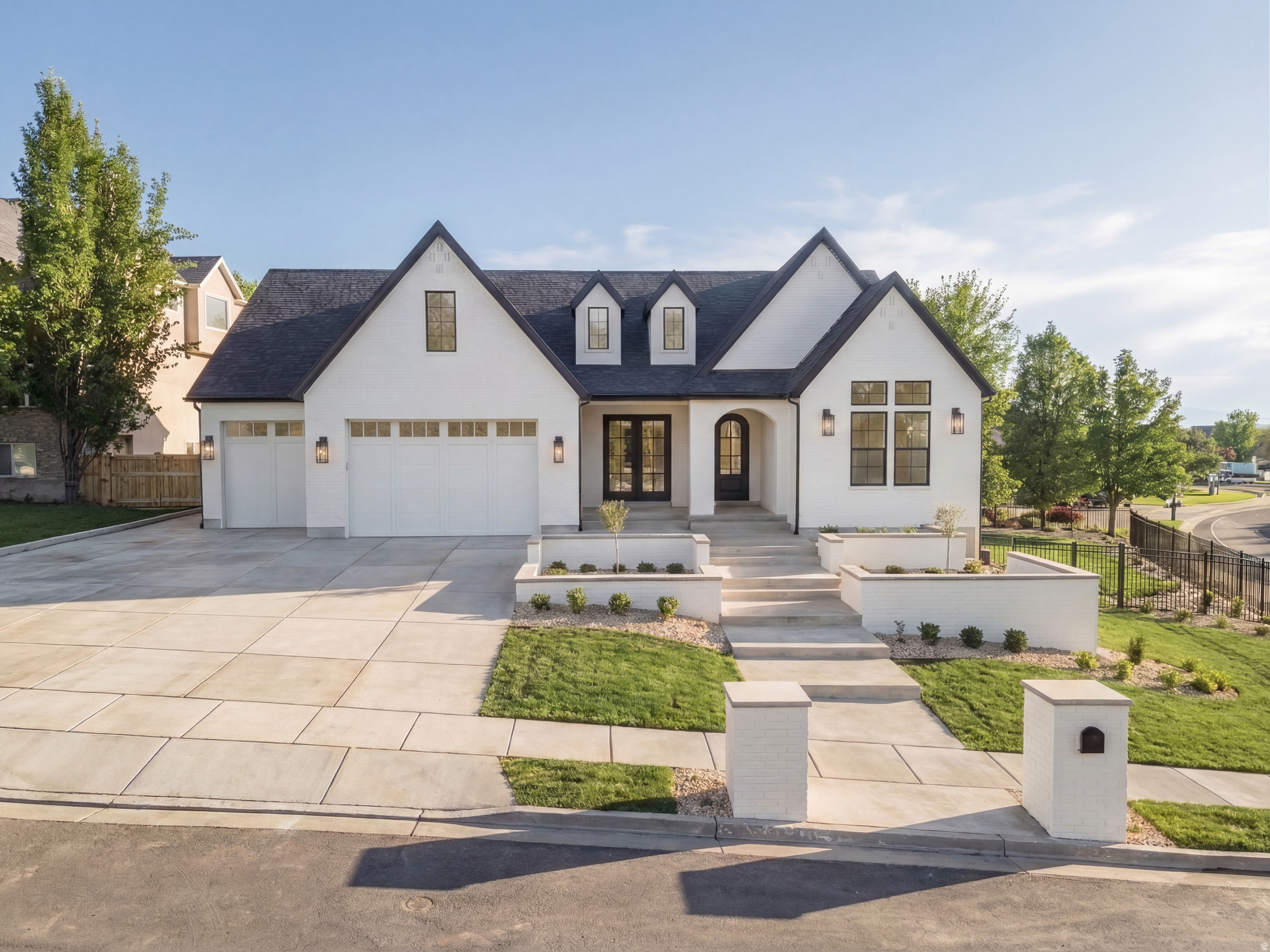 EAGLEWOOD COVE SUB - Residential